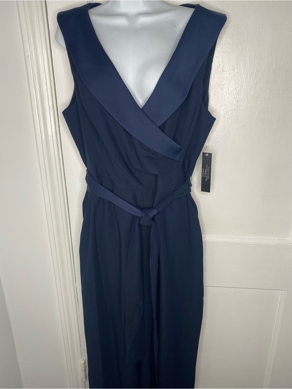 Tahari Sleeveless Navy Wrap Midi Dress with Belt No Tags Attached - Picture 4 of 12